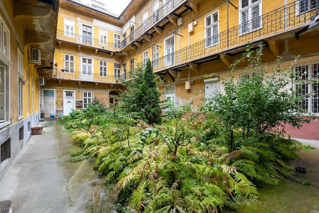 Stylish Studio In The City Center Budapest 0*,  Ungarn